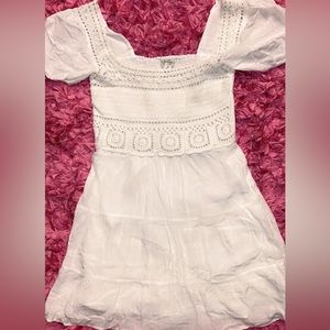 Jessica Simpson dress sizes M